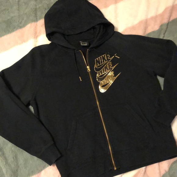 Nike Tops - Nike full zipped hoodie